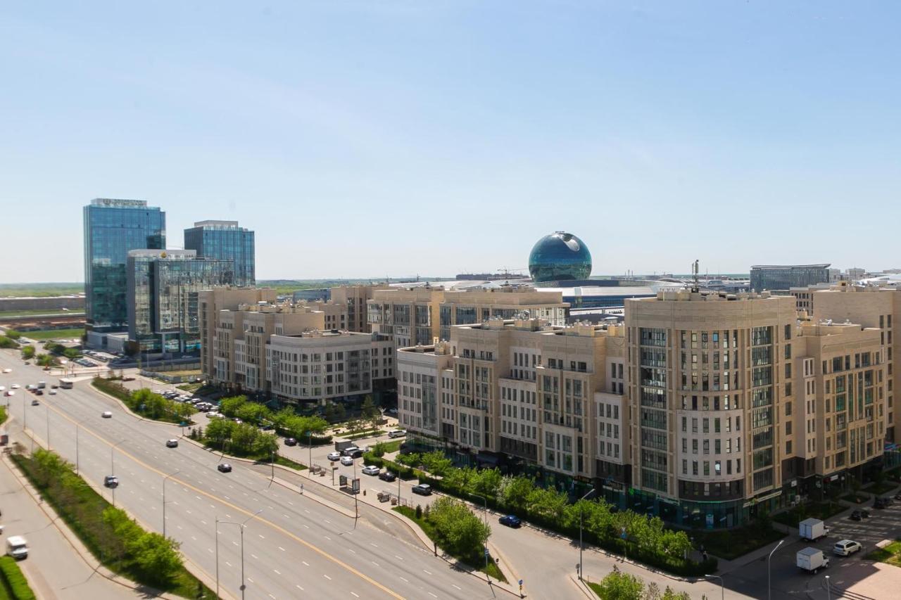 В Promenade Expo Квартира С Романтическим Видом Astana Ngoại thất bức ảnh
